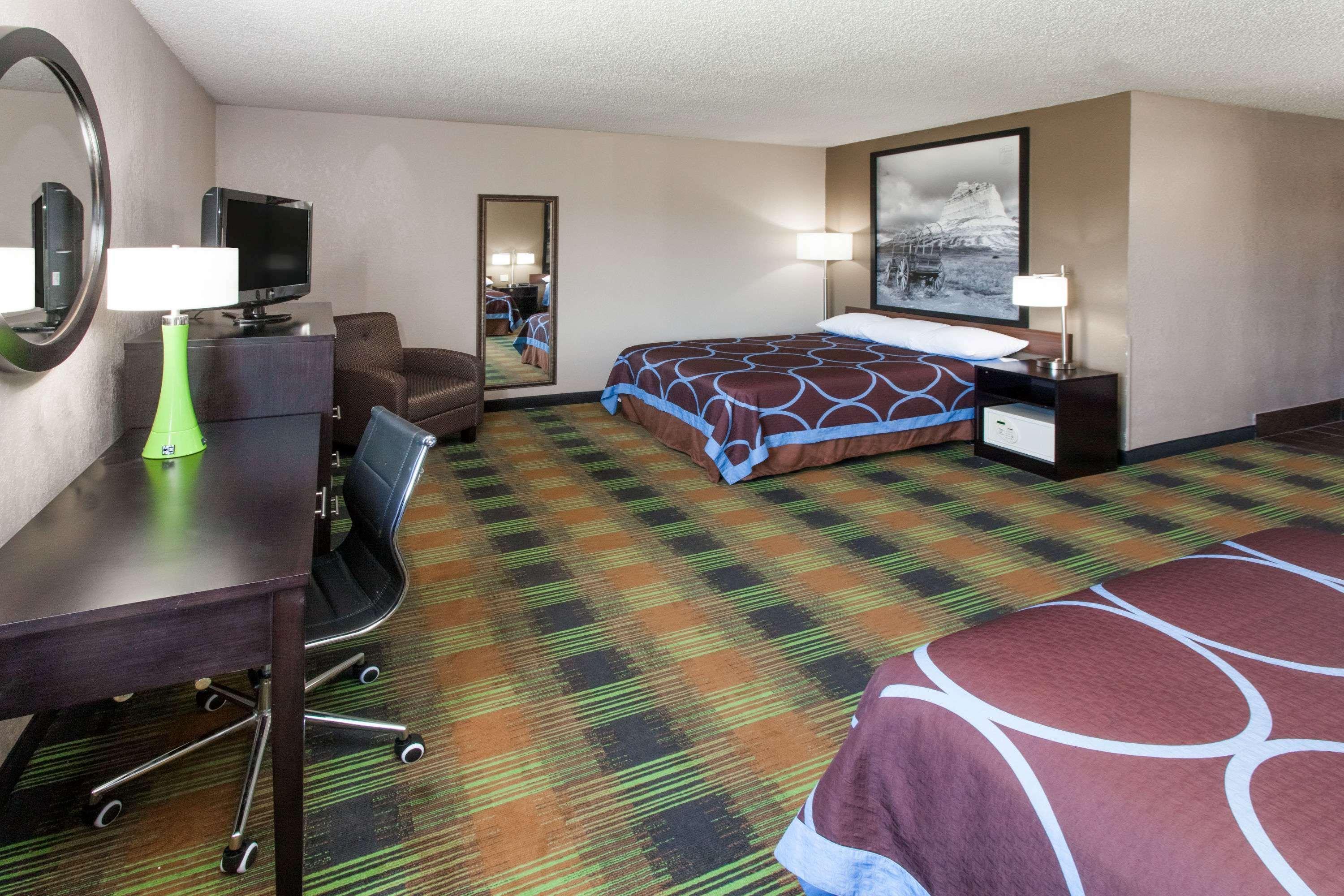 Hotel Super 8 By Wyndham Keokuk Extérieur photo