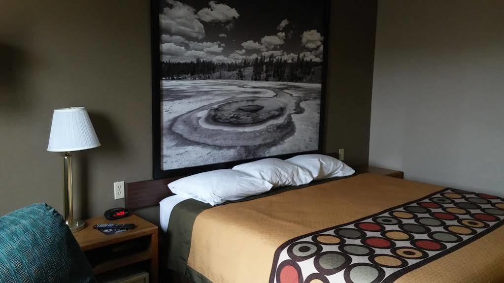 Hotel Super 8 By Wyndham Keokuk Extérieur photo