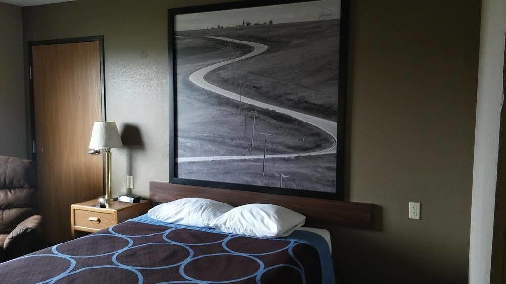 Hotel Super 8 By Wyndham Keokuk Extérieur photo